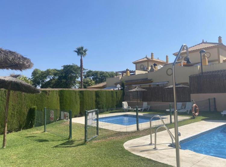 Villa Dulce Algarve Golf And Beach Islantilla Exterior foto